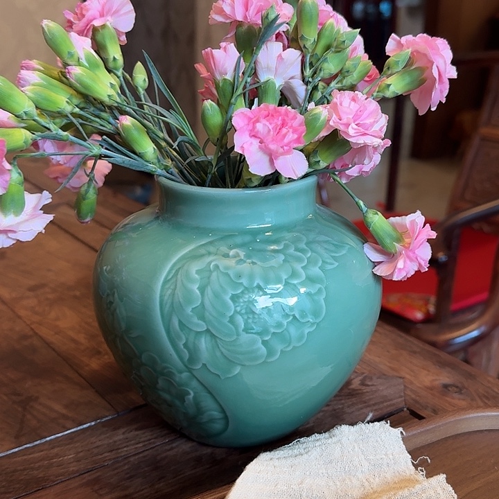 青瓷哈哈哈哈哈哈哈哈哈哈哈