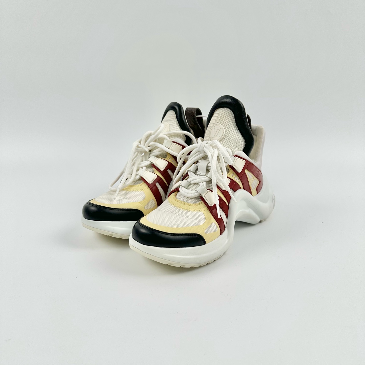 95新 LouisVuitton/路易威登 35码 白黄Archlight 1.0休闲鞋