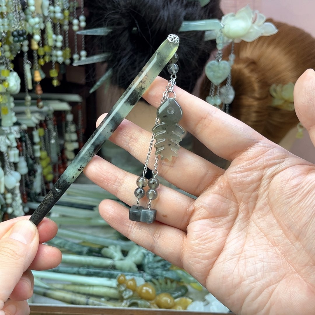 蛇纹石玉发饰未镶嵌长度14.5厘米左右