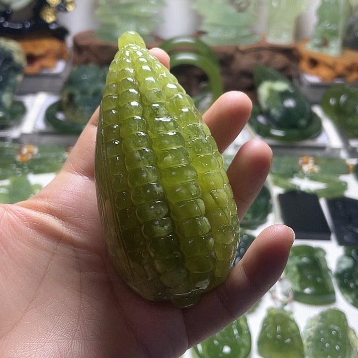 蛇纹石玉手把未镶嵌