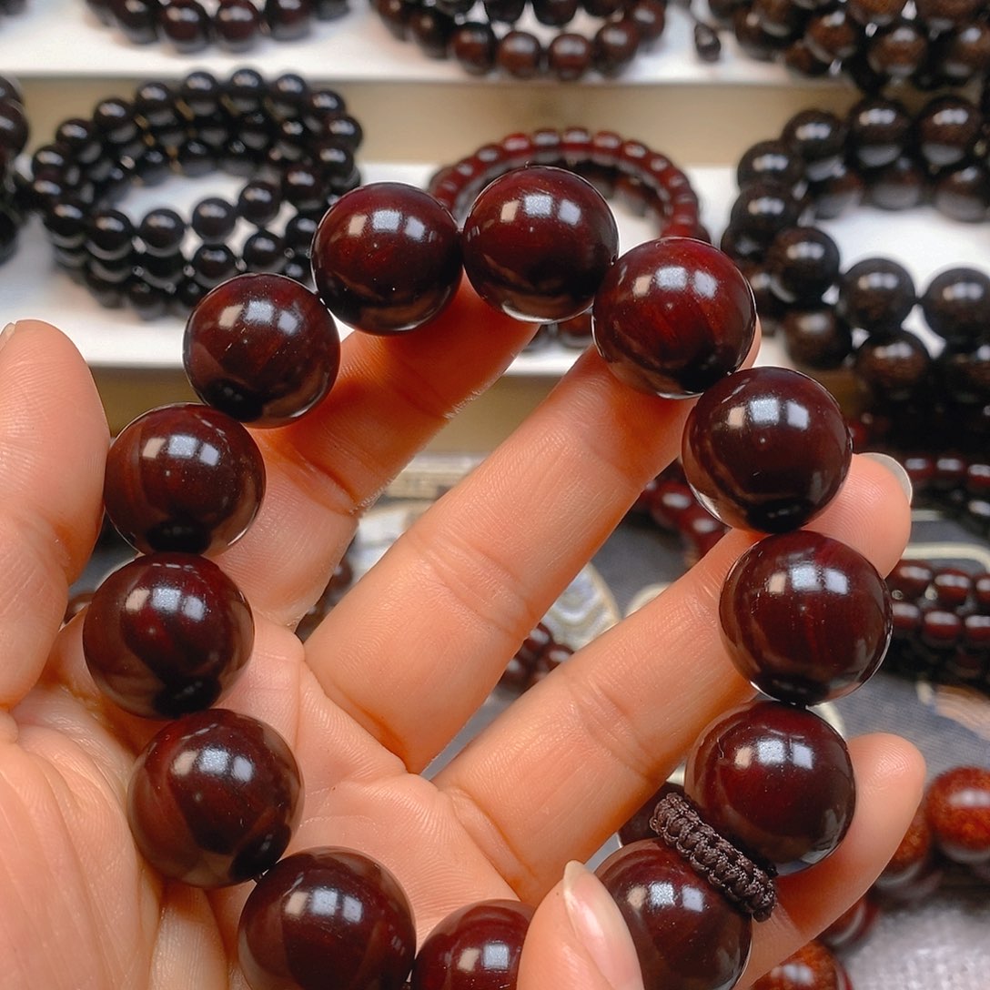 檀香紫檀（小叶紫檀）1.8/13