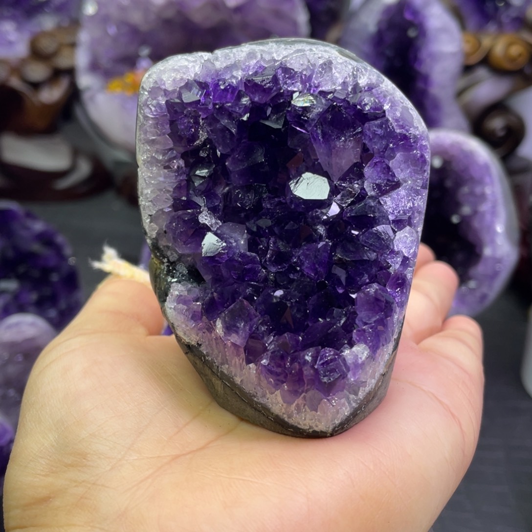 未镶嵌大型摆件（非配饰）紫晶