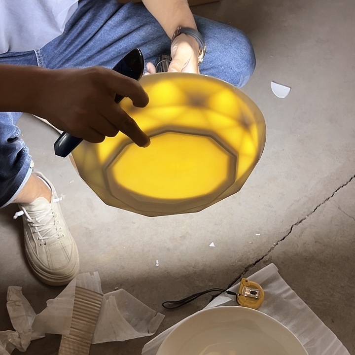 微瑕介意勿拍不退不换 10.5英寸纯白大深盘1只