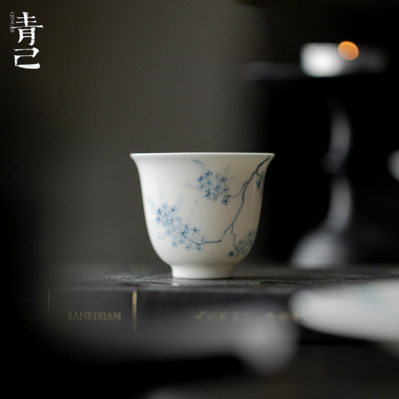 青己手绘薄胎青花茶杯功夫茶具文人品茗杯釉下彩风叩桂影家用杯子