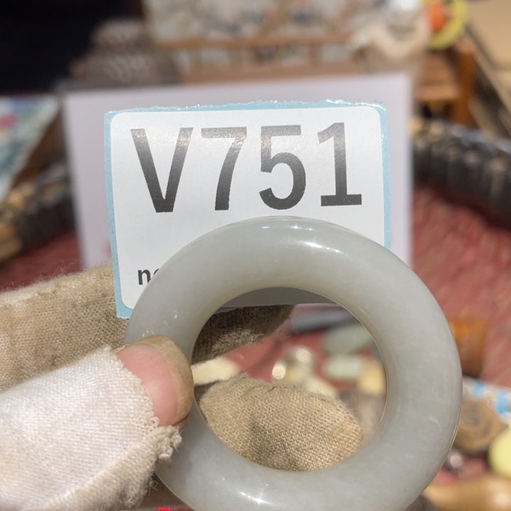 戴***瓷片二表姐直播火爆热卖