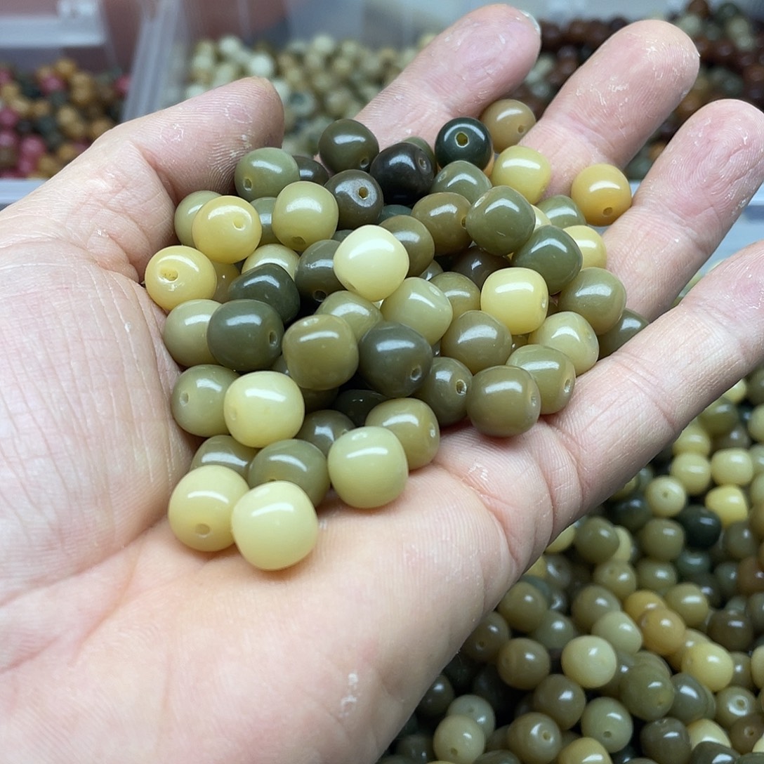 吊坠白玉菩提10、9青柠桶120颗