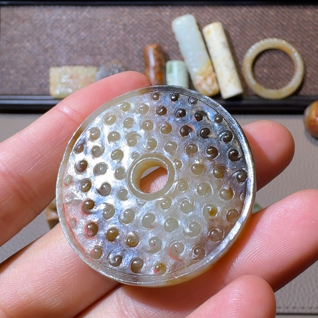 和田玉挂件未镶嵌太*