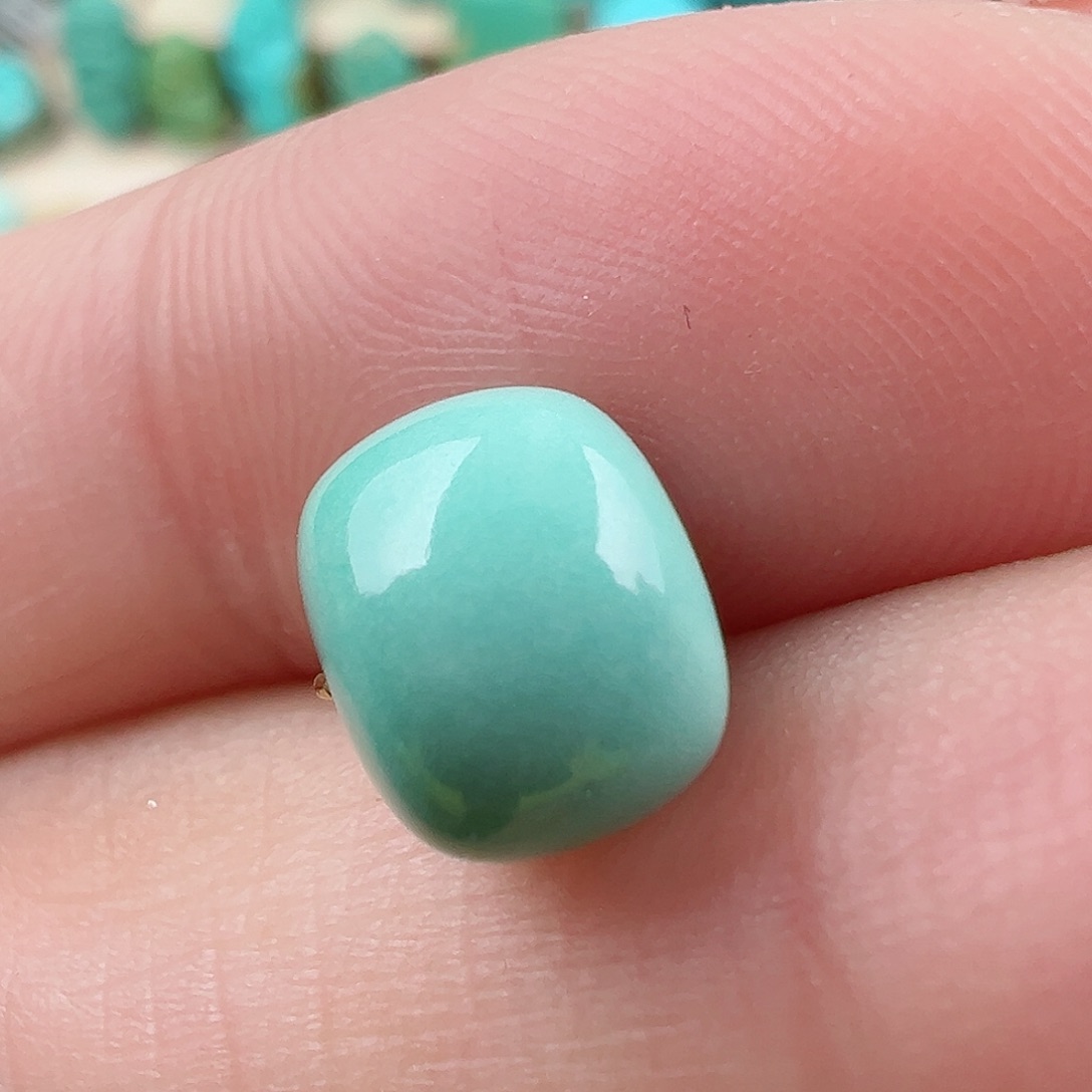 绿松石配饰未镶嵌