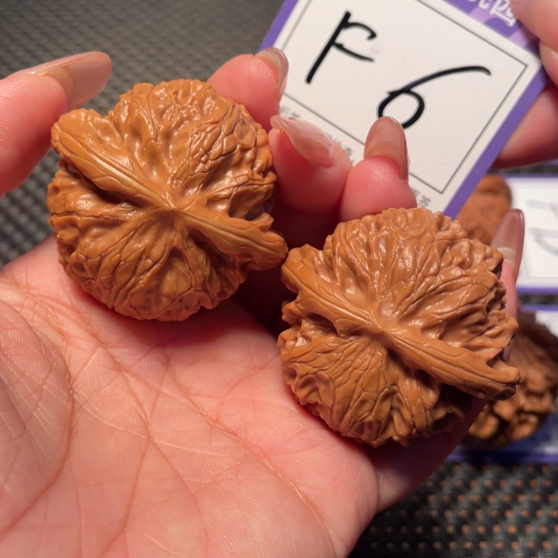 文玩核桃把件6号灯44