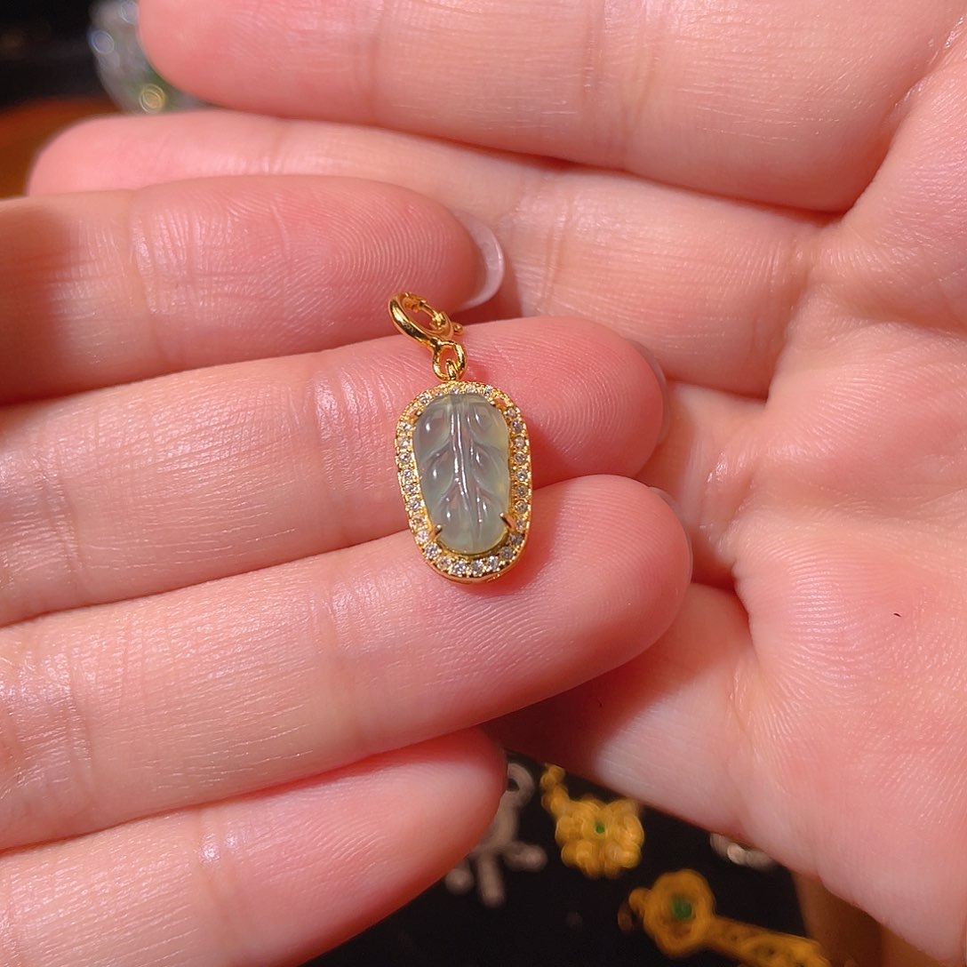 翡翠吊坠(不含链)银S925镶嵌