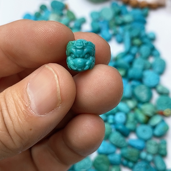 绿松石珠宝奇石未镶嵌