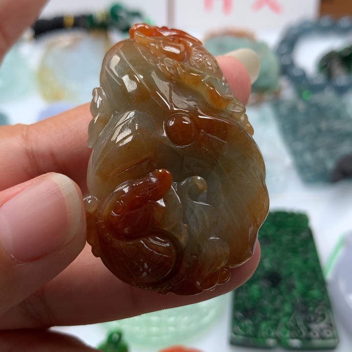 翡翠颈饰未镶嵌保真天然A货翡翠