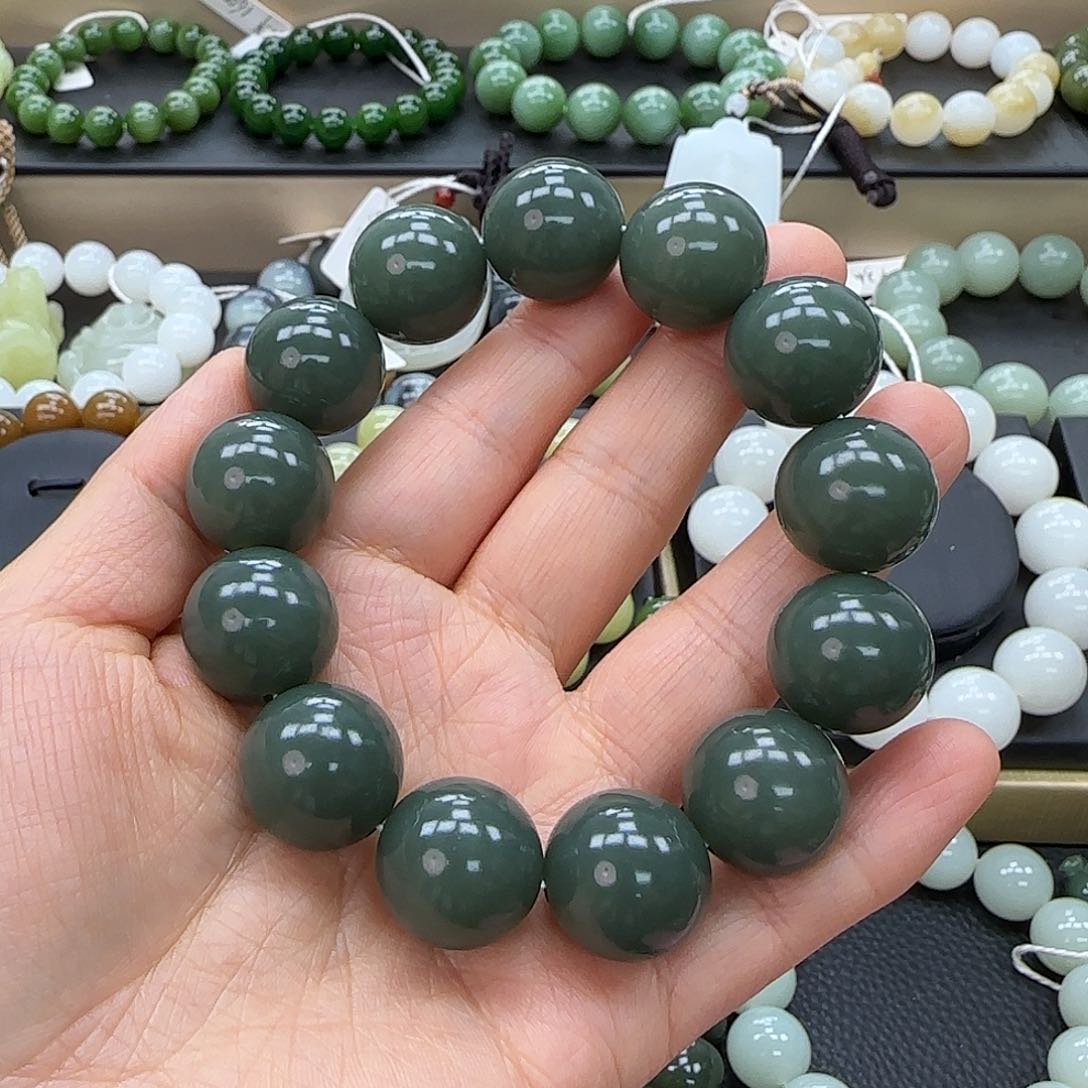 手链未镶嵌和田玉快***6