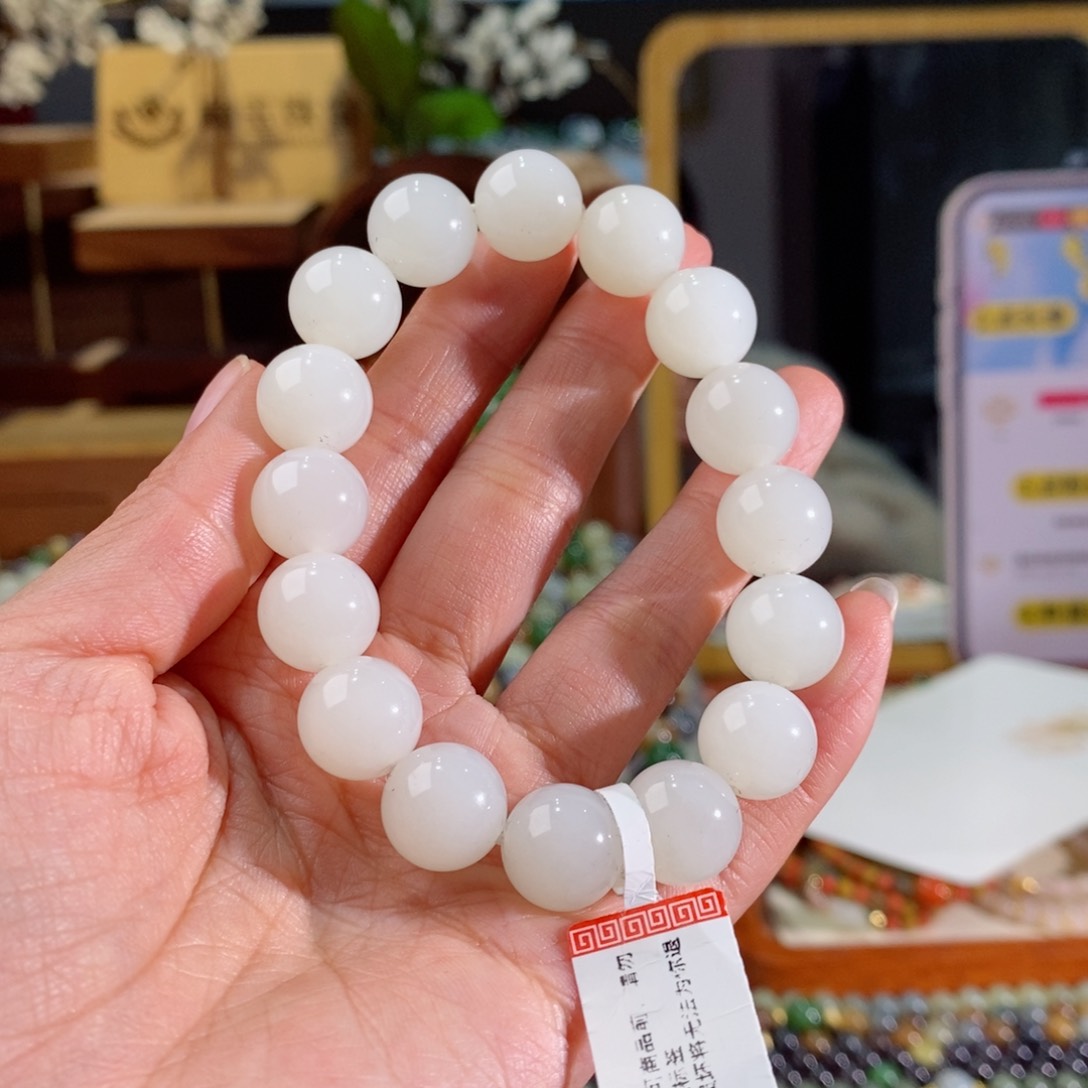 和田玉手串多样性拍一发一未镶嵌
