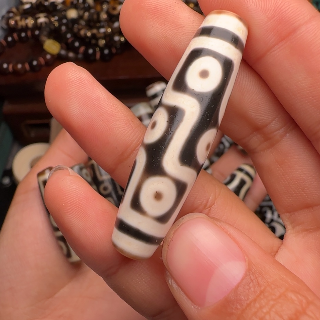 白玉菩提吊坠问*吊坠