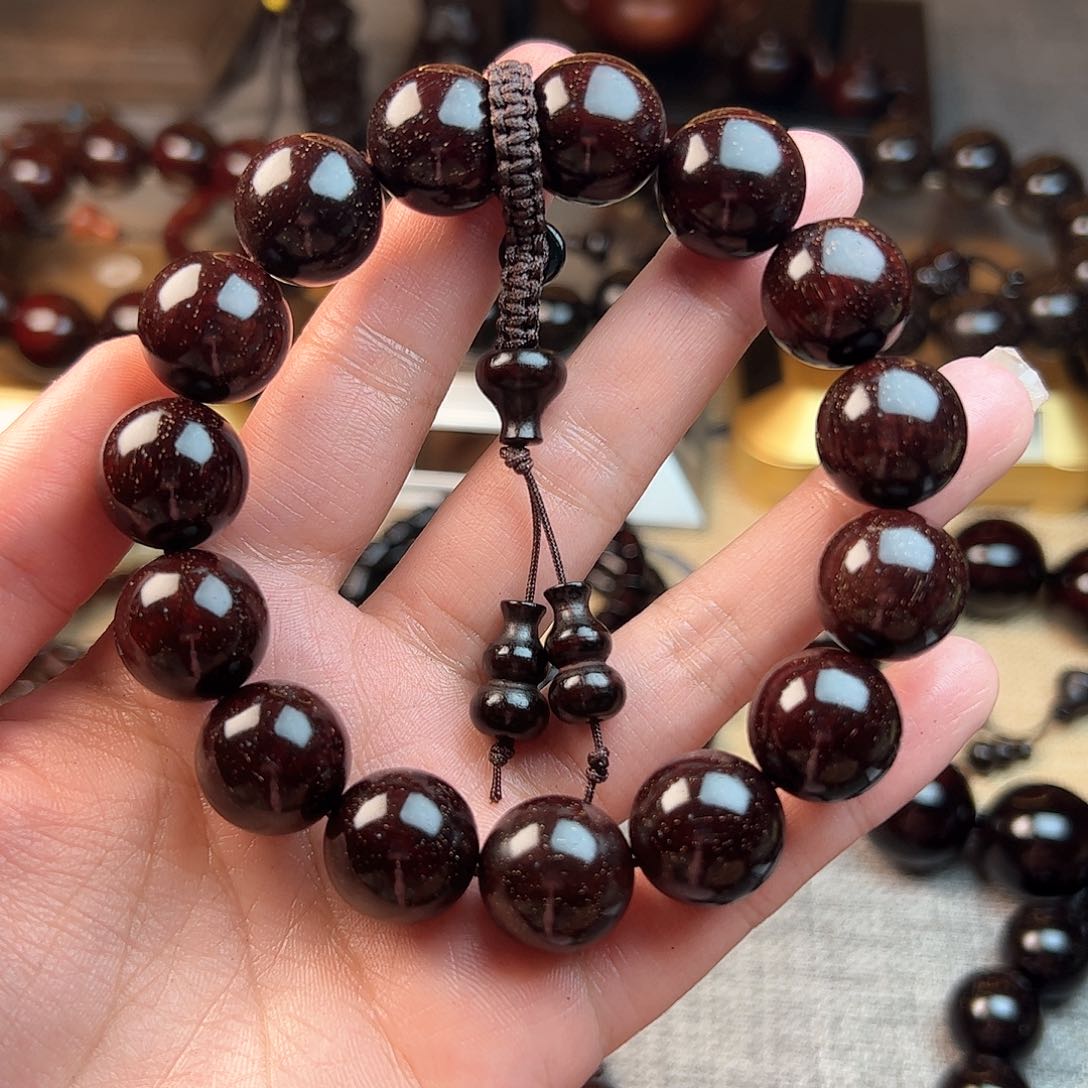 檀香紫檀（小叶紫檀）1.5大满星