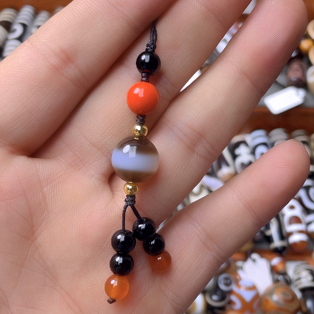 未镶嵌颈饰玛瑙/玉髓