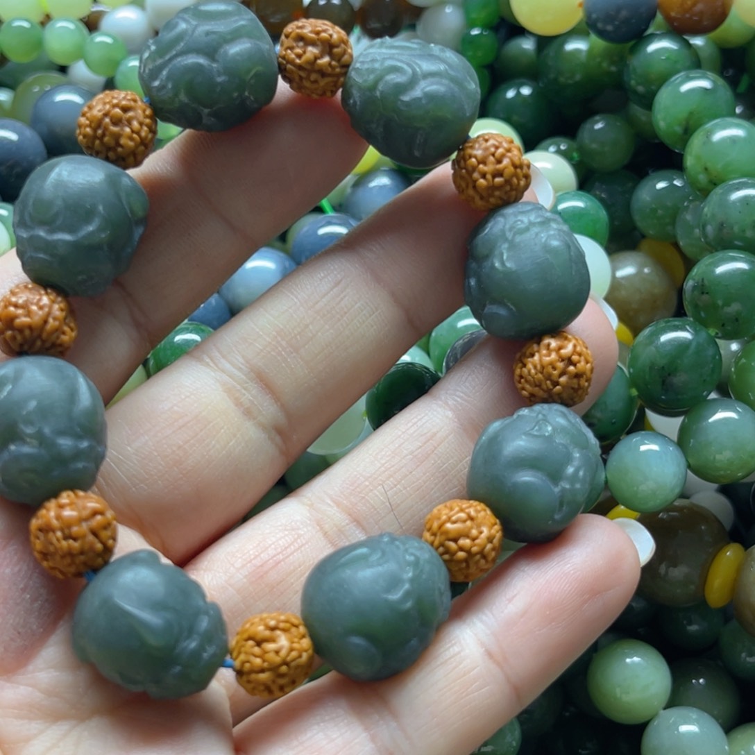 和田玉手链未镶嵌