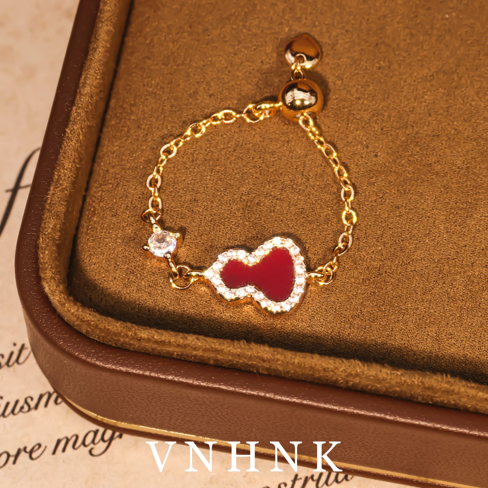 铜合金合成锆石戒指 美可儿   C422   玫瑰色时尚气质戒指预售