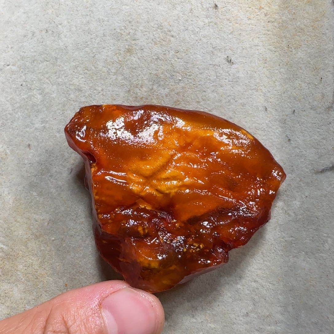 未镶嵌定制琥珀专属定制