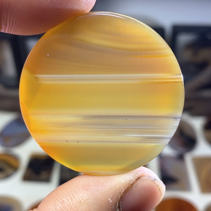 玛瑙/玉髓颈饰未镶嵌