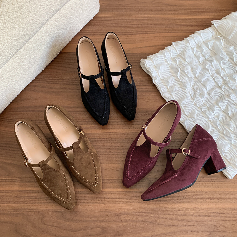 增高9cm玛丽珍鞋秋冬新款百搭不累脚尖头小个子粗跟高跟单鞋女