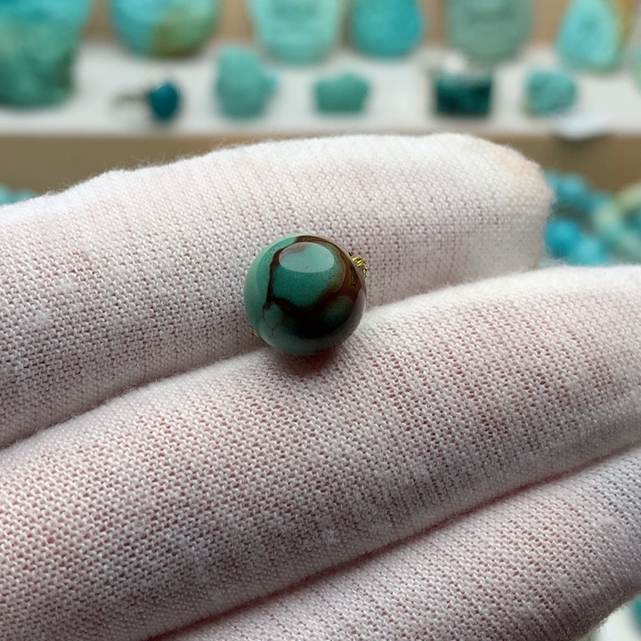 绿松石未镶嵌珠宝奇石10.1mm