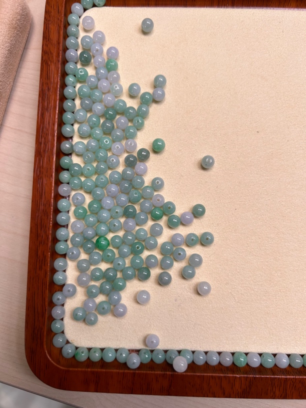 天然缅甸A货翡翠散珠卡 5+100 颗