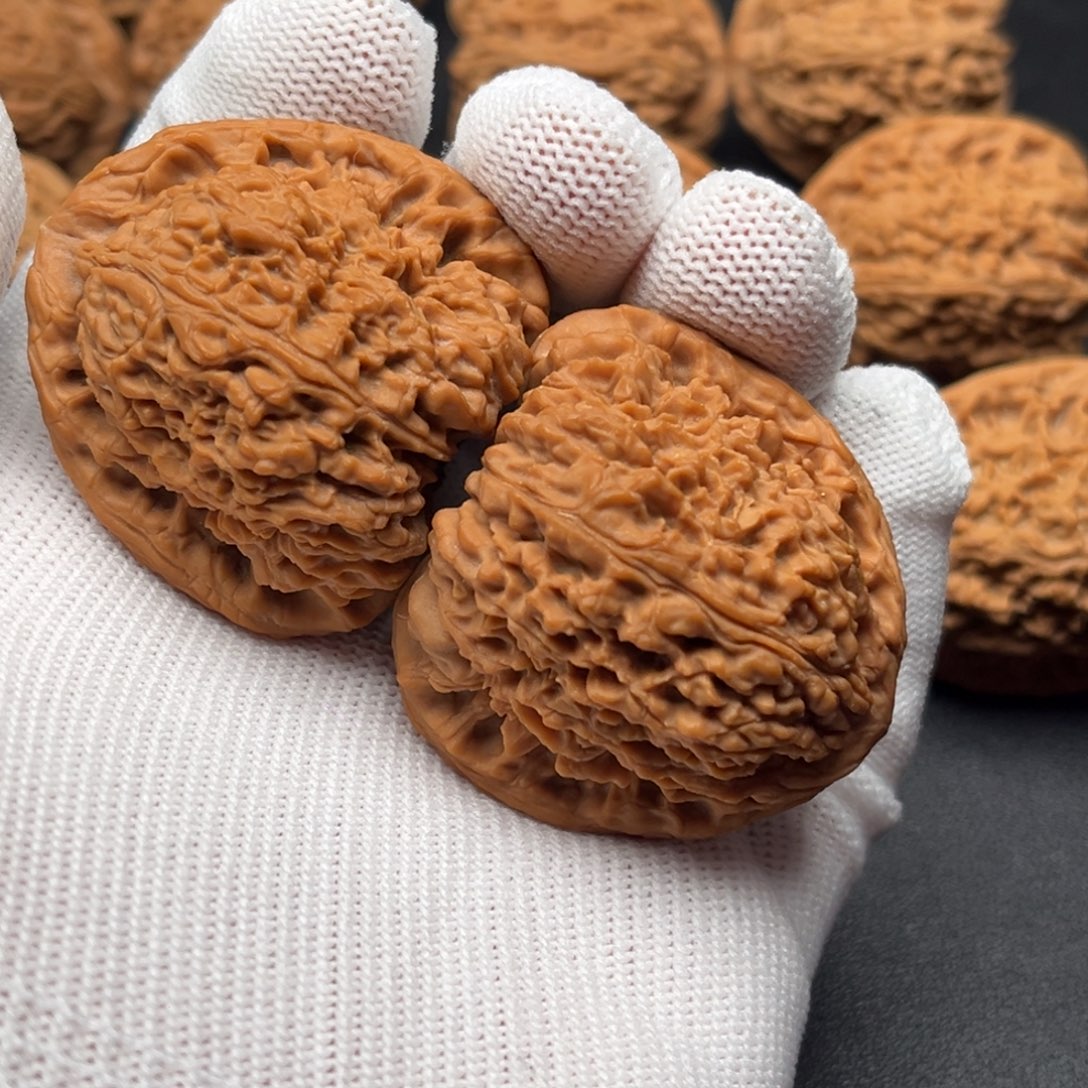 吊坠文玩核桃三角南疆