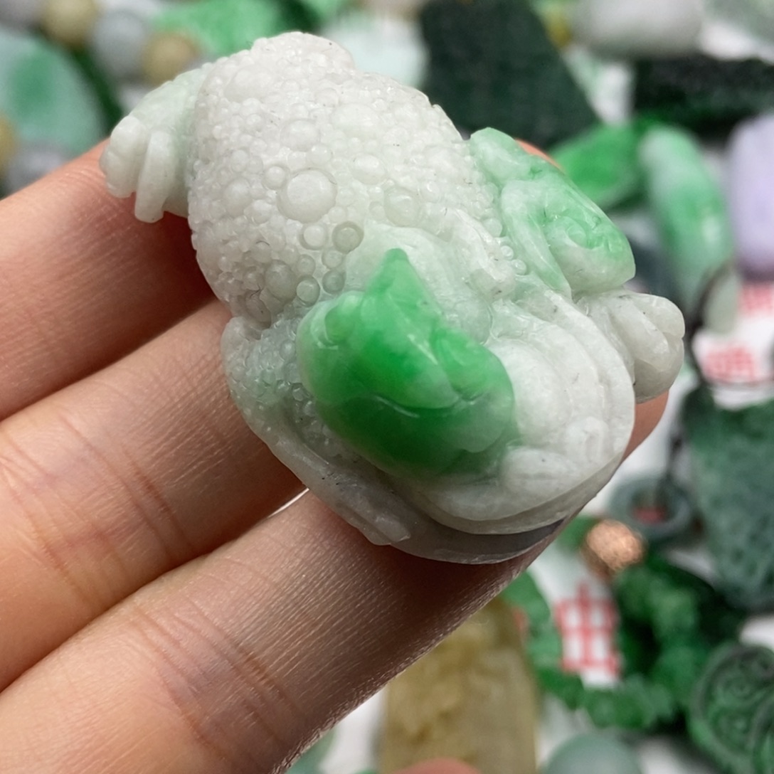 定制翡翠未镶嵌翡翠