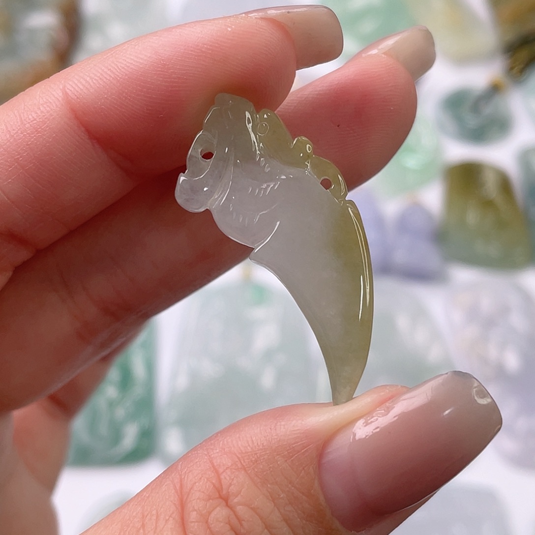 吊坠(不含链)未镶嵌翡翠1