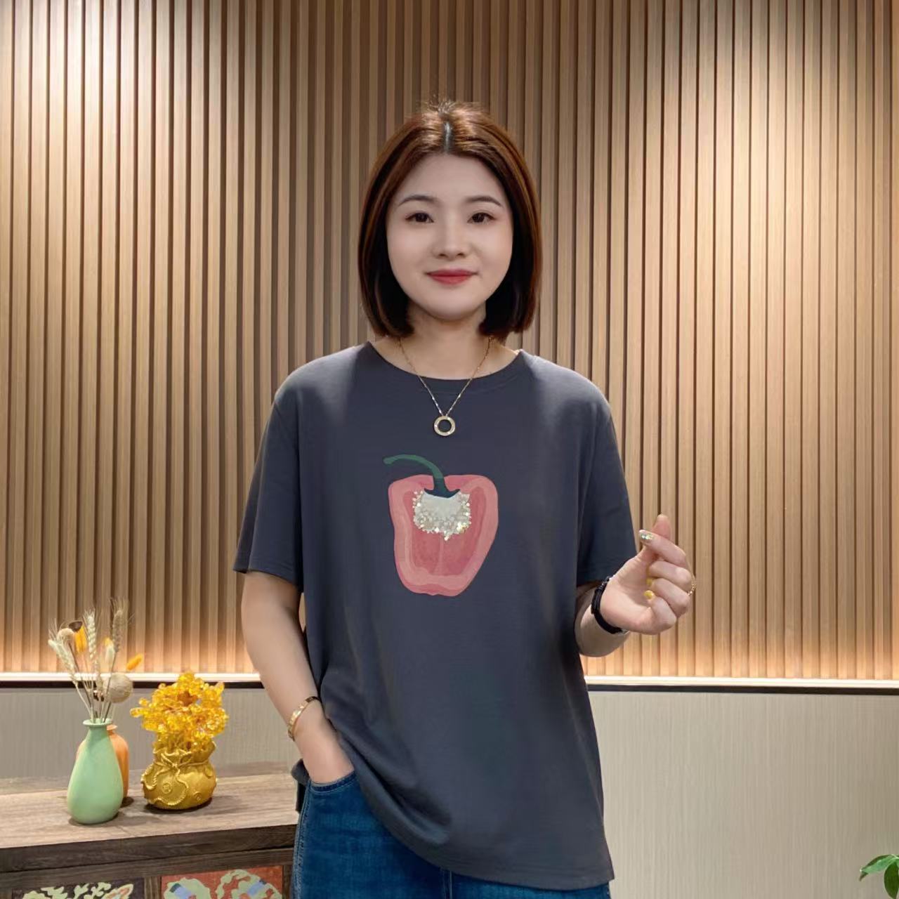 【夏季短袖】时尚百搭小辣椒卡通印花亮片装饰休闲短袖T恤X26190