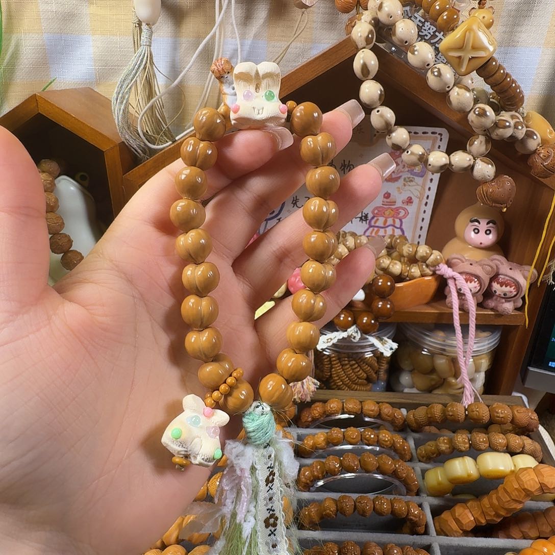 猴头核桃手串水蜜桃手持