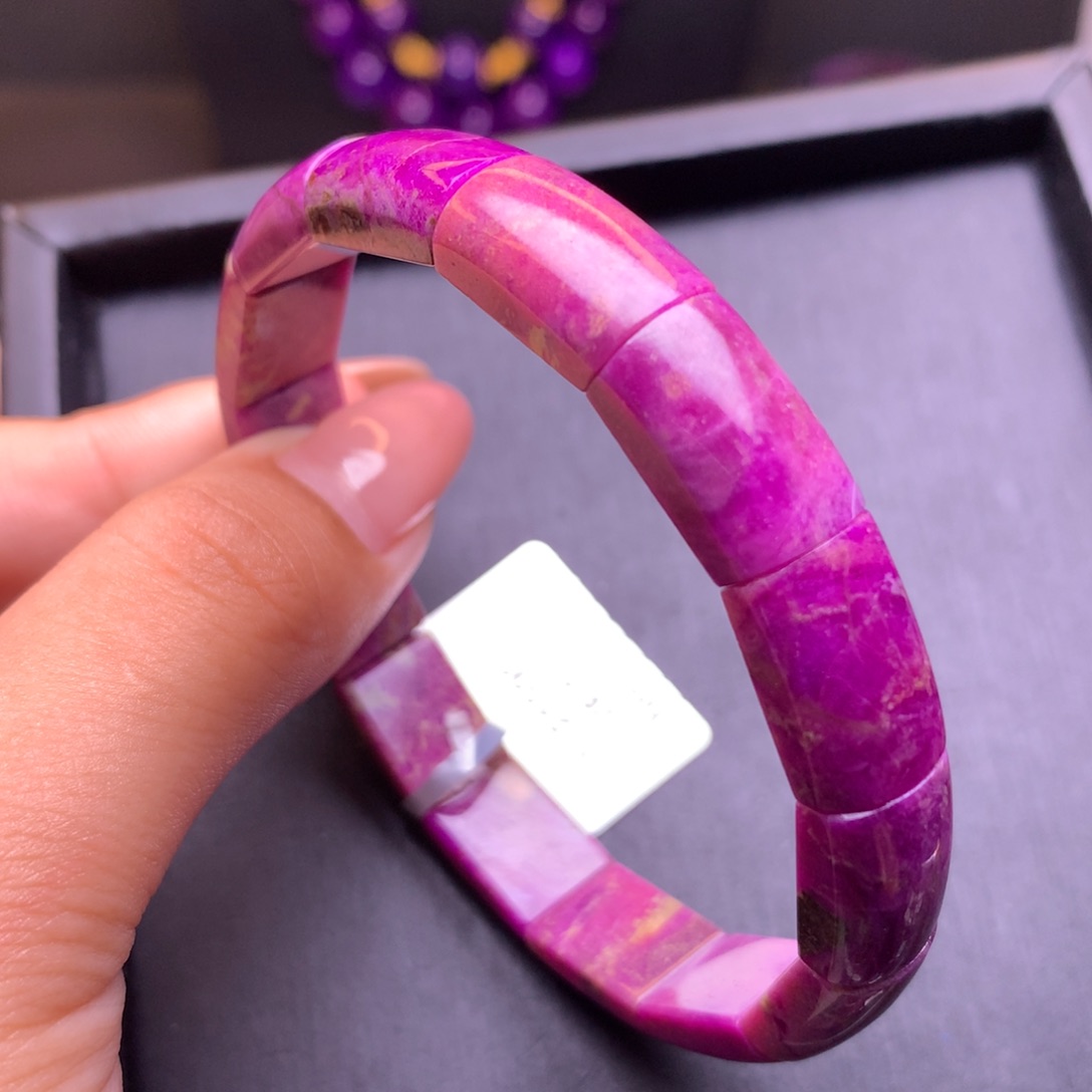 未镶嵌苏纪石（舒俱来）手牌