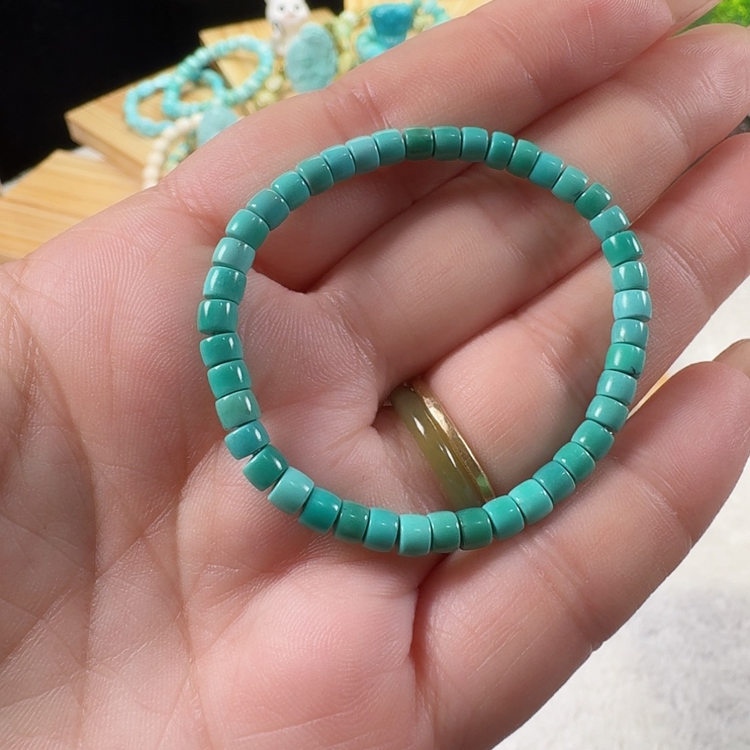 优***子绿松石未镶嵌颈饰