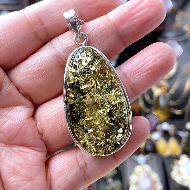 琥珀颈饰银S925镶嵌吊坠