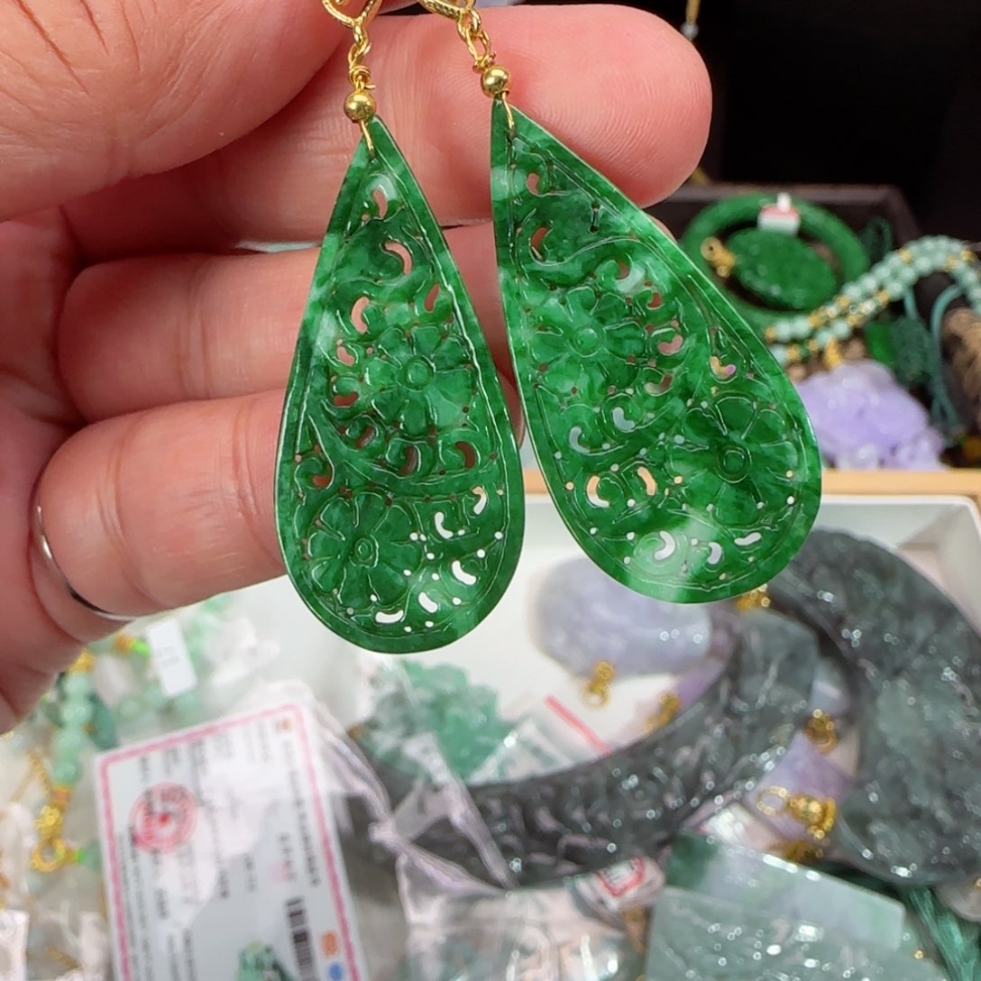 翡翠颈饰未镶嵌仿古