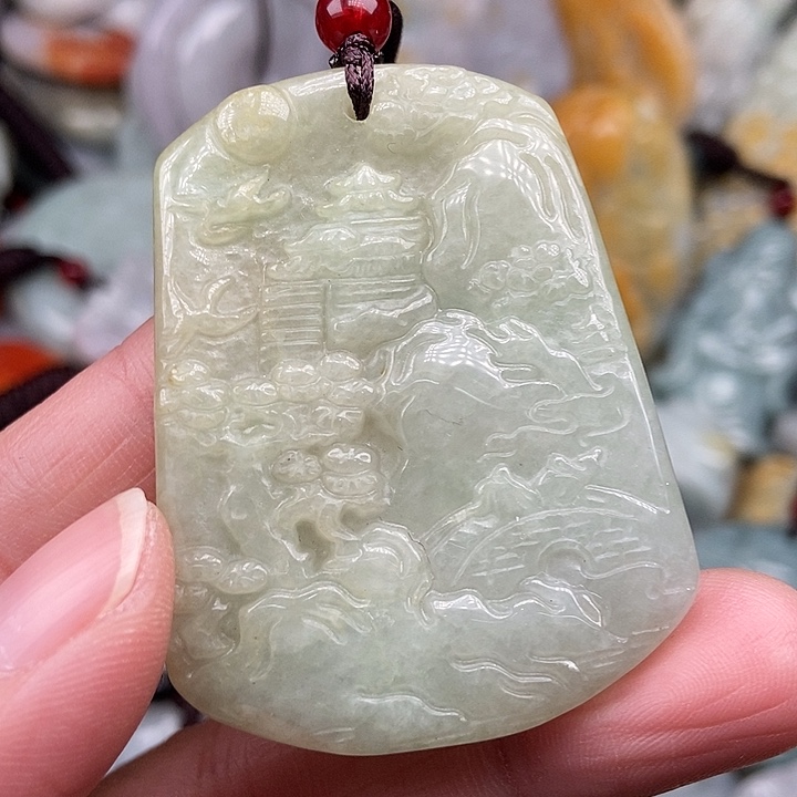 颈饰未镶嵌翡翠翡翠