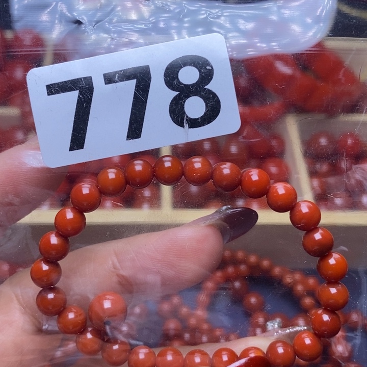 南红玛瑙手链未镶嵌牟*