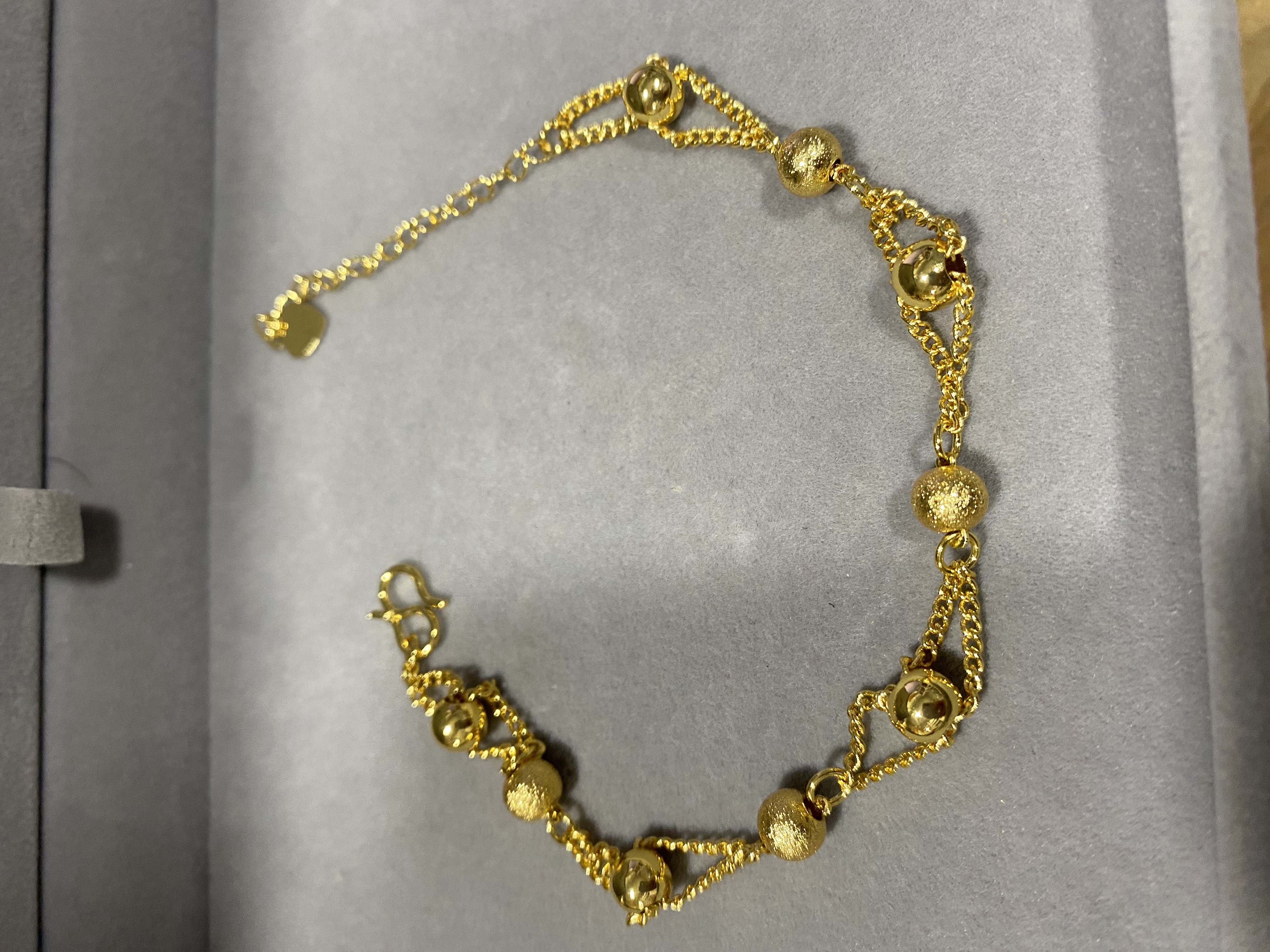 A675金色精工圆珠手链