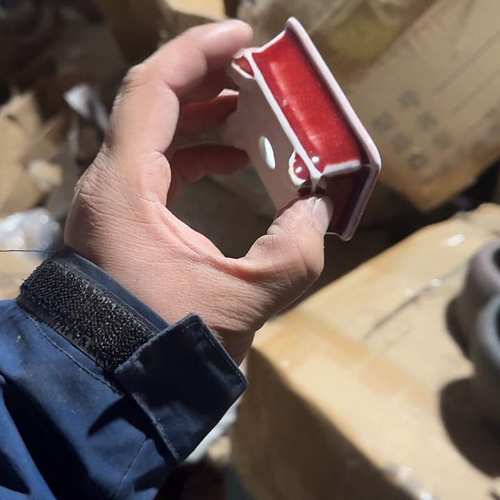 在一起时也不会像朋友这样相互包容彼此理解