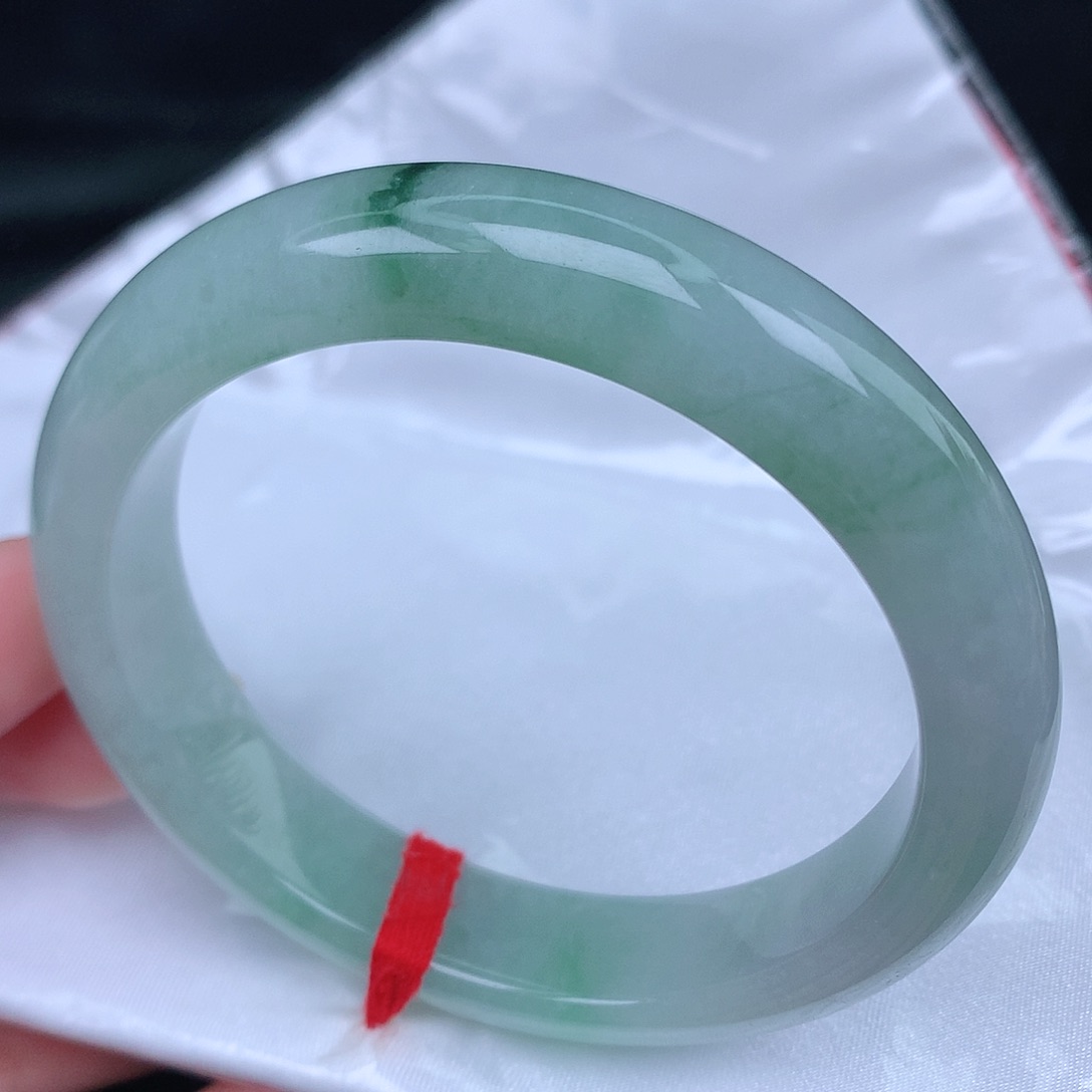 未镶嵌手镯翡翠天然