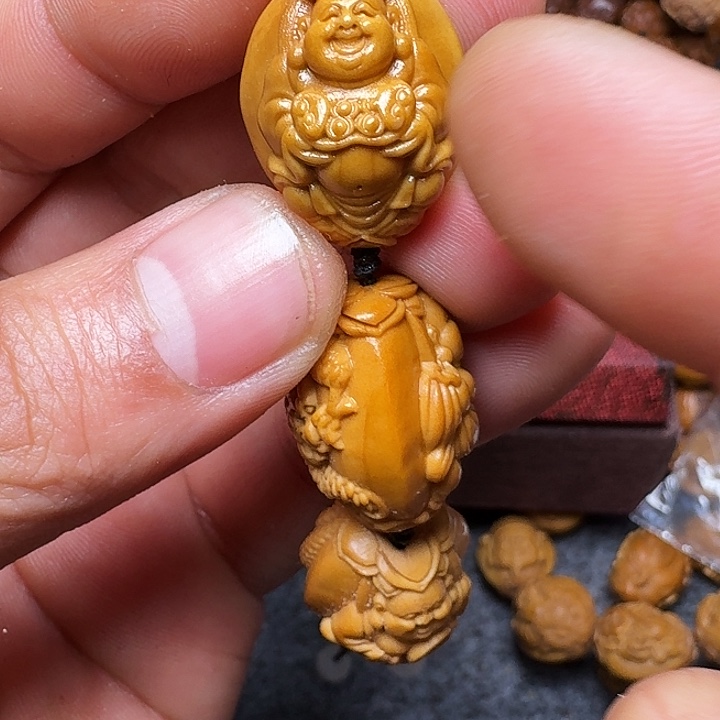 橄榄核手串你的手机