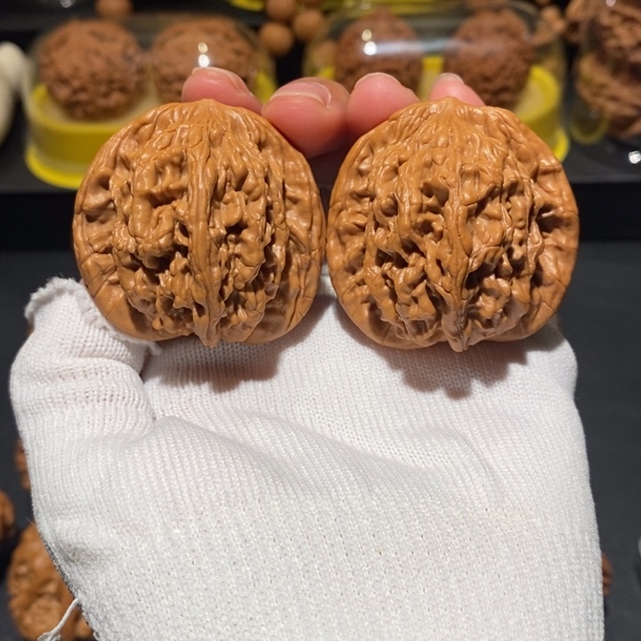 文玩核桃吊坠文玩核桃45尺虎头