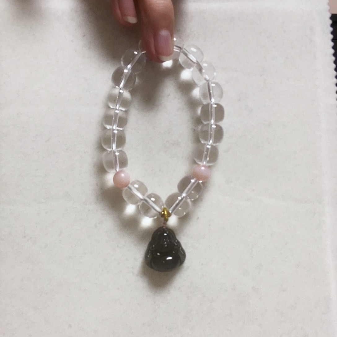 水晶手串未镶嵌简单