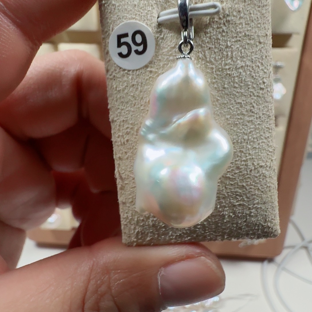 淡水珍珠合金颈饰