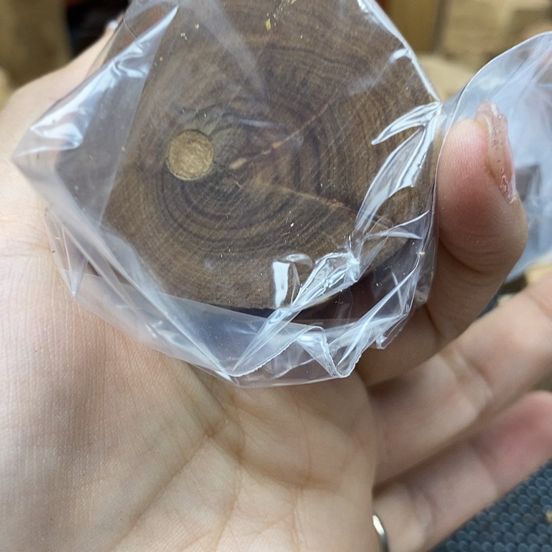 木用****0老山檀香木料遐思木料