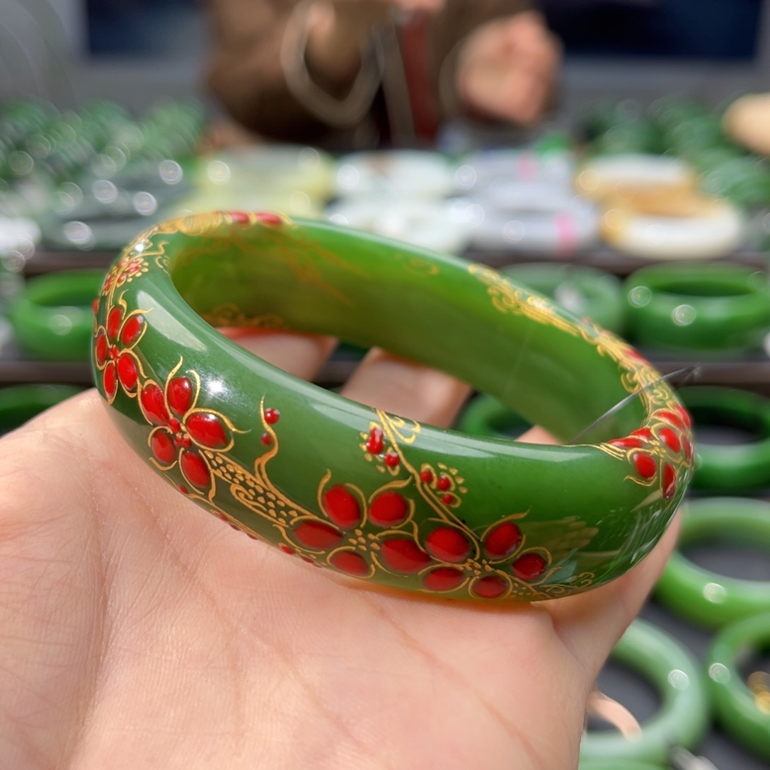 和田玉（碧玉）手镯未镶嵌