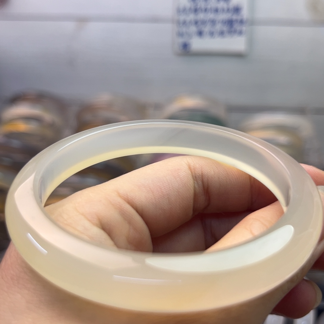 玛瑙/玉髓未镶嵌手镯54-55 001