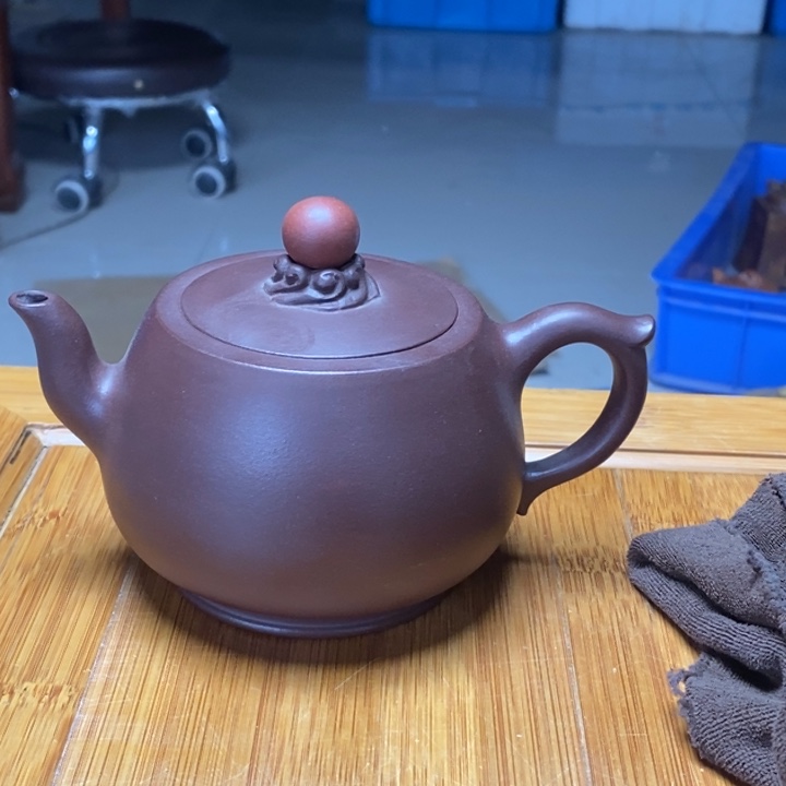 茶壶紫砂紫砂壶多少钱都没有
